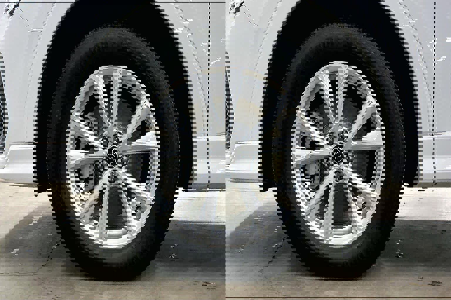 Certified 2025 Audi Q3 2.0T Premium image 12