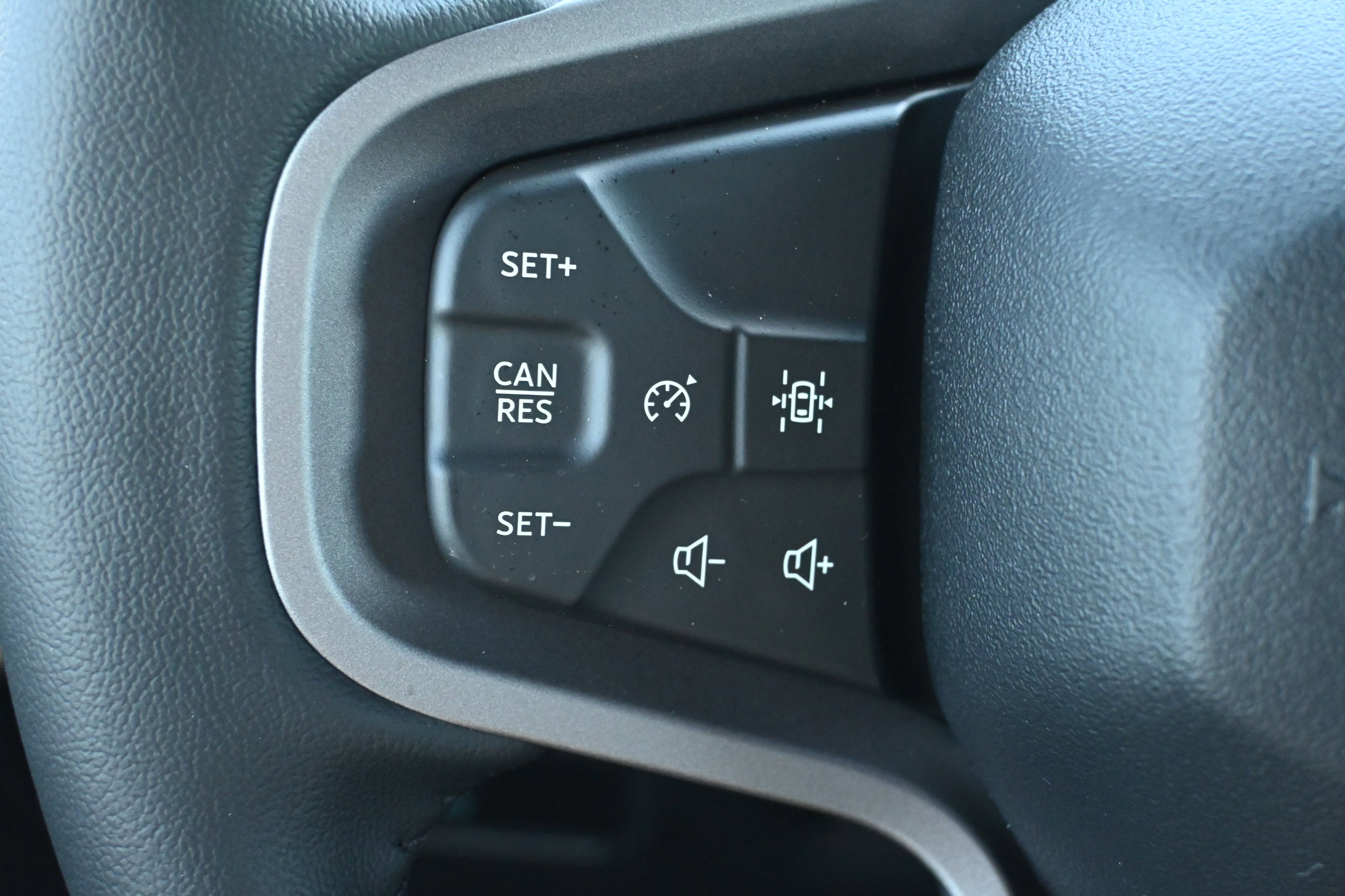 New 2025 Ford Bronco Badlands image 16