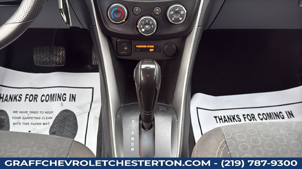 Used 2021 Chevrolet Trax LS w/ Tint and Cruise Package AWD/4WD image 37