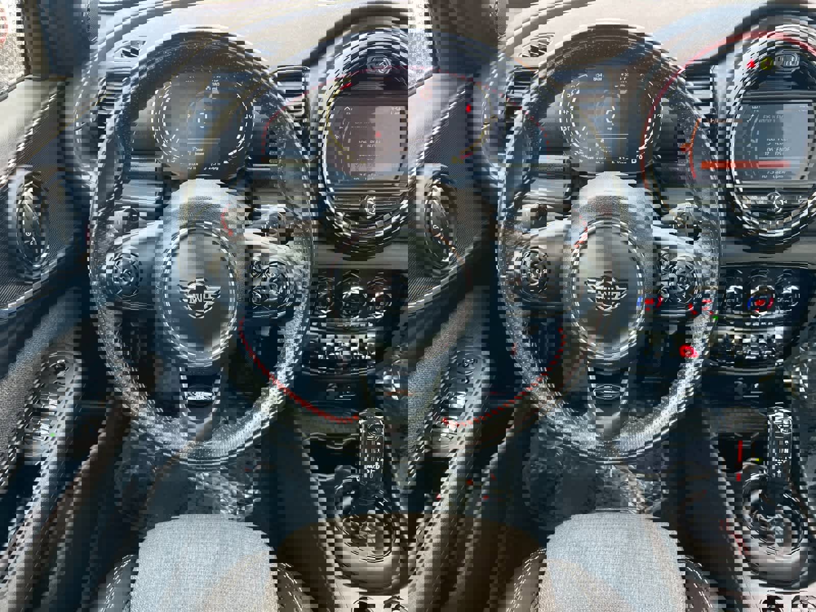 Used 2021 MINI Cooper Clubman S image 14