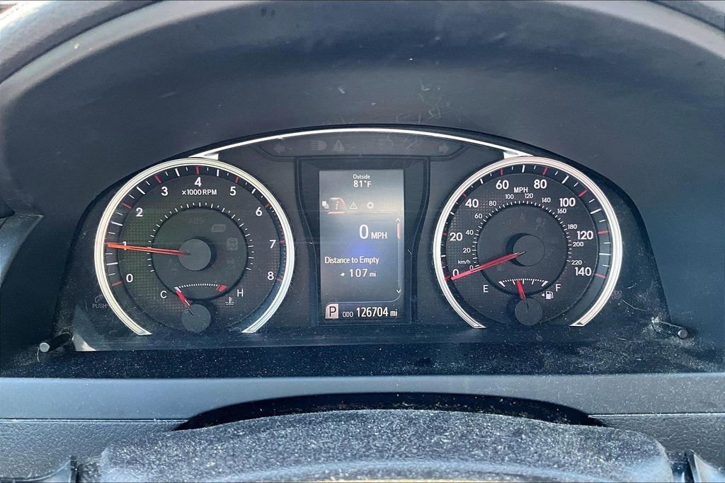Used 2015 Toyota Camry SE FWD image 10