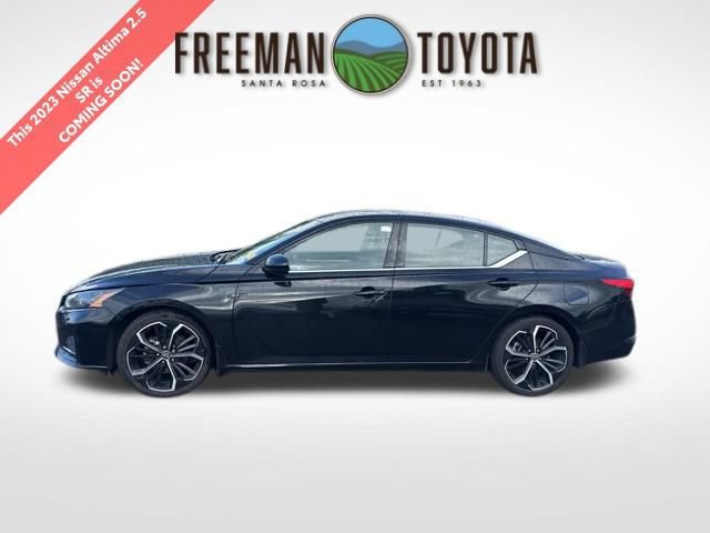Used 2023 Nissan Altima 2.5 SR w/ SR Premium Package FWD image 1