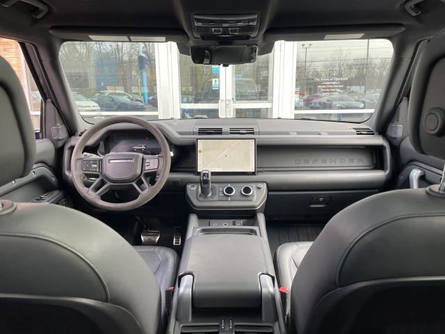 Used 2023 Land Rover Defender 90 V8 AWD/4WD image 37