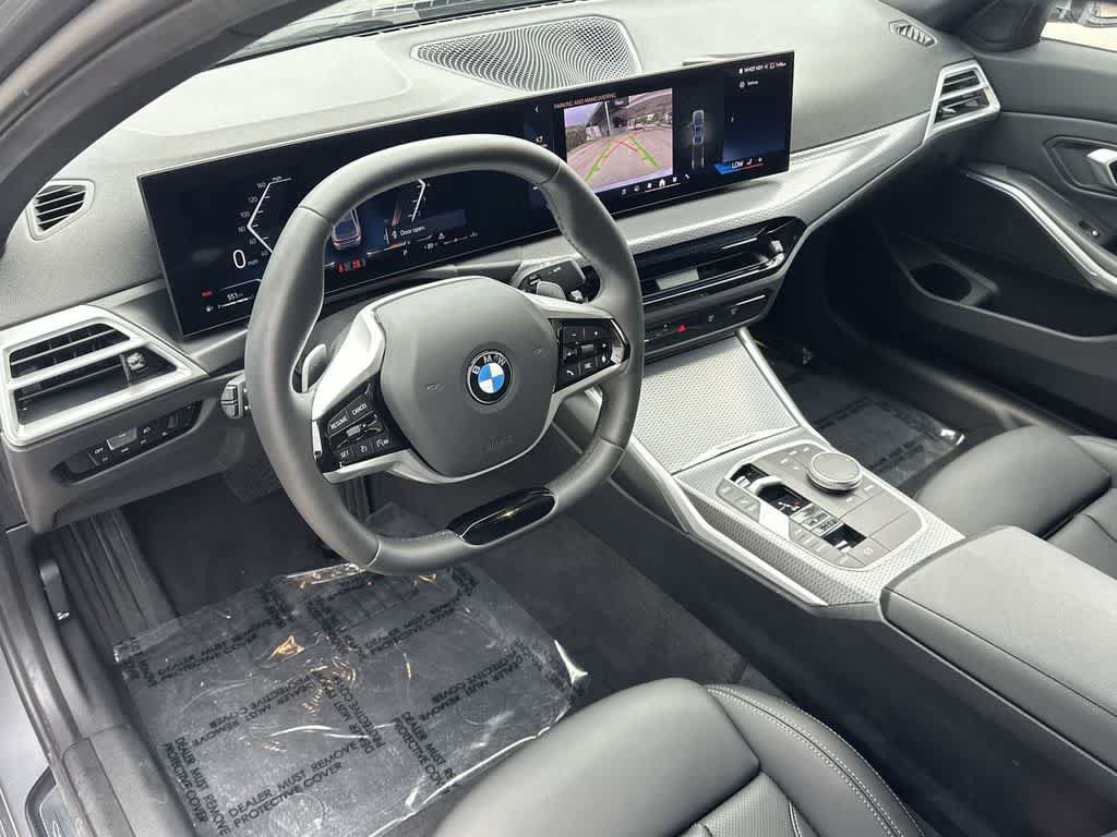 Used 2025 BMW 330i xDrive Sedan w/ Convenience Package AWD/4WD image 13