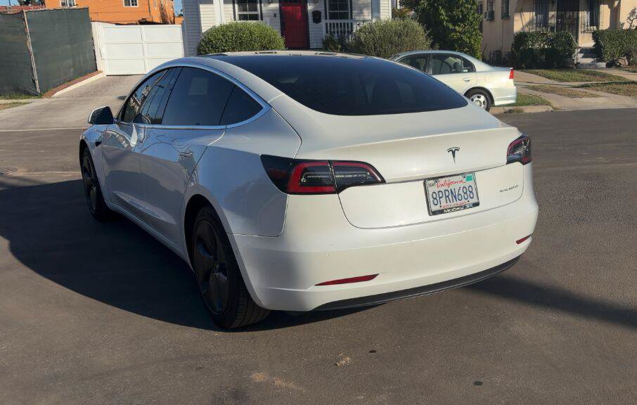 Used 2020 Tesla Model 3 Long Range AWD/4WD image 4