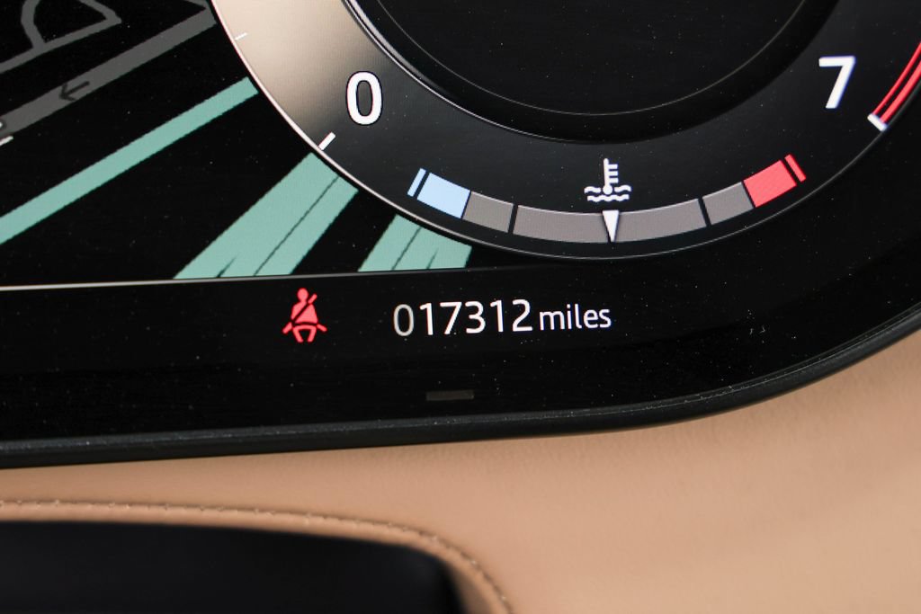 Used 2025 Land Rover Range Rover SE AWD/4WD image 14