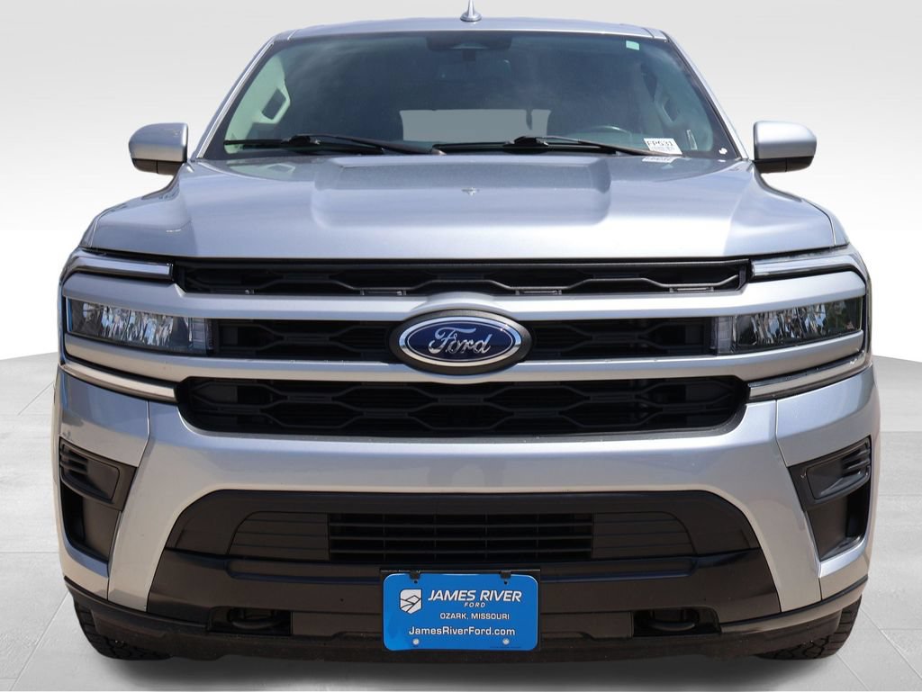 Used 2022 Ford Expedition Max XLT AWD/4WD image 8