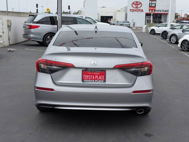 Used 2023 Honda Civic Sport image 9
