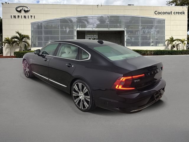 Used 2022 Volvo S90 B6 Inscription w/ Advanced Package AWD/4WD image 3