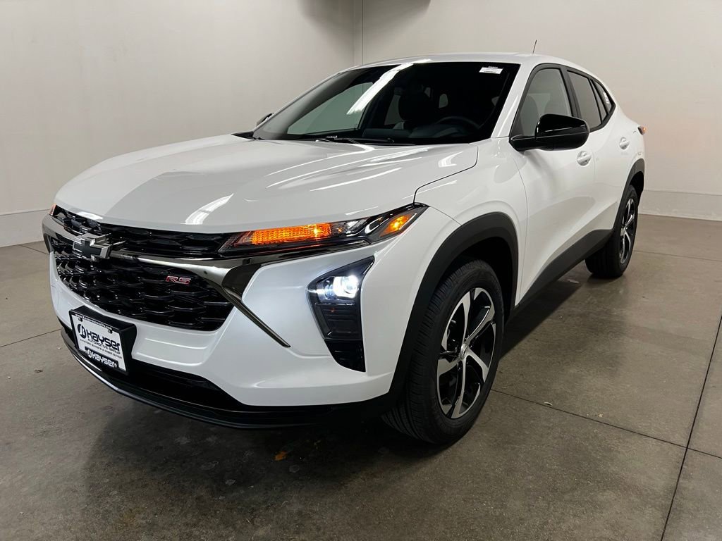 New 2026 Chevrolet Trax RS FWD image 8
