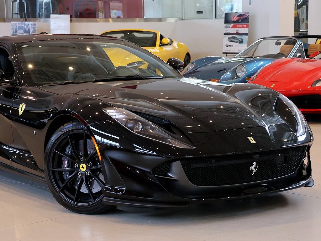 Certified 2020 Ferrari 812 Superfast RWD image 36