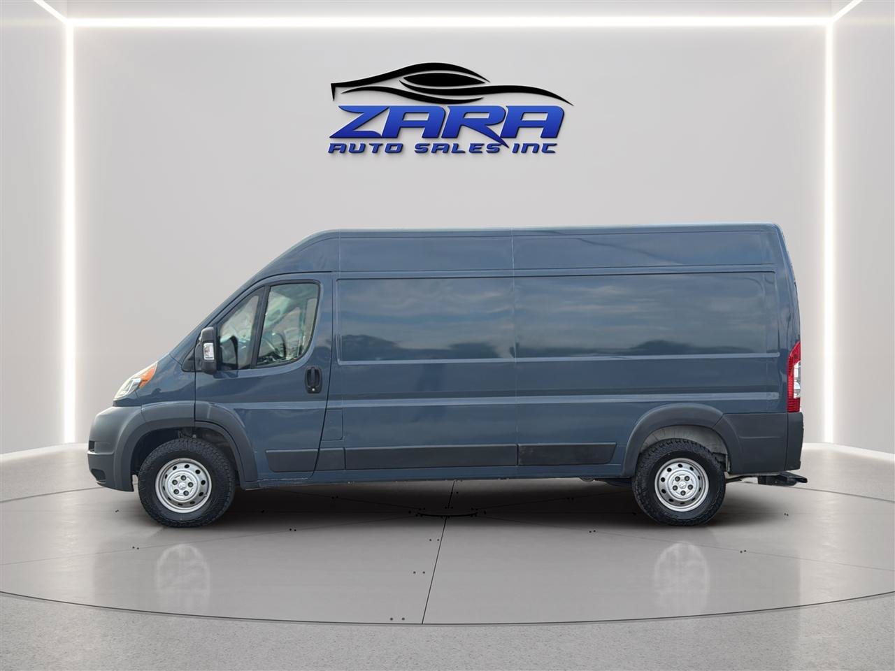 Used 2018 RAM ProMaster 2500 FWD image 4