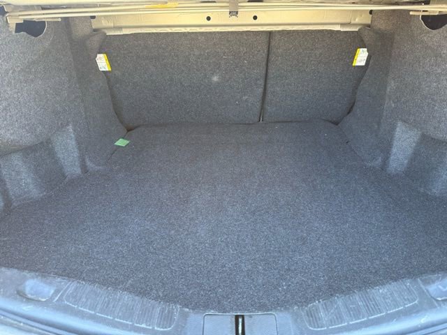 Used 2020 Ford Fusion SE image 19