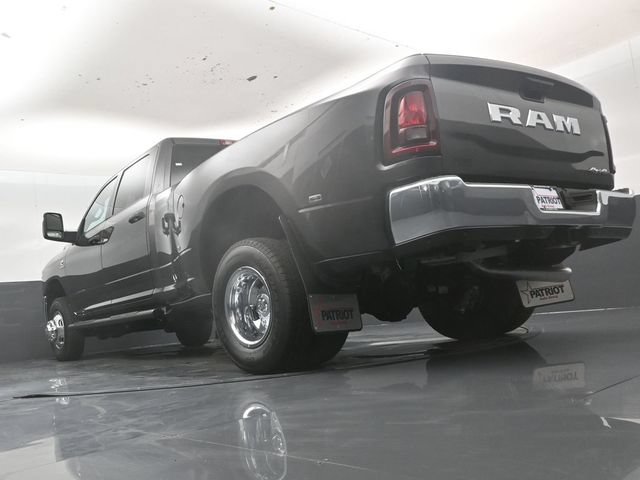 New 2026 RAM 3500 Tradesman AWD/4WD image 42