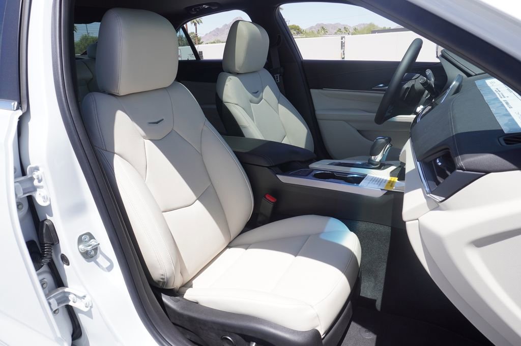 New 2025 Cadillac CT4 Premium Luxury image 12