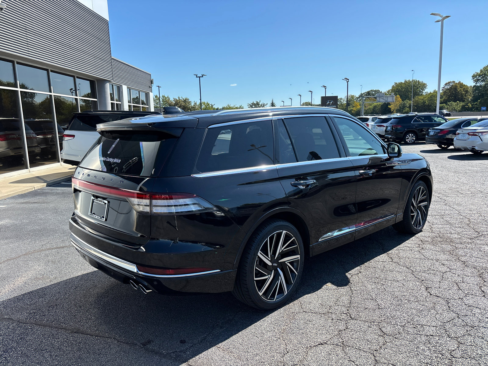 New 2025 Lincoln Aviator Black Label image 7