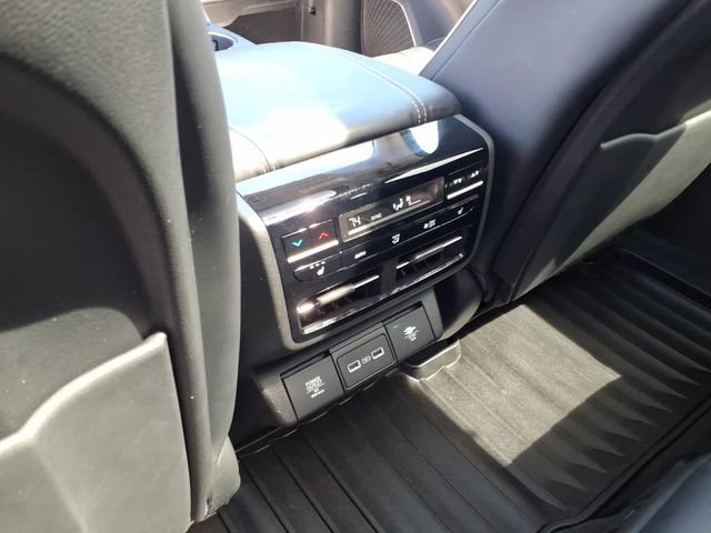 Used 2023 Acura MDX SH-AWD w/ Advance Package image 9