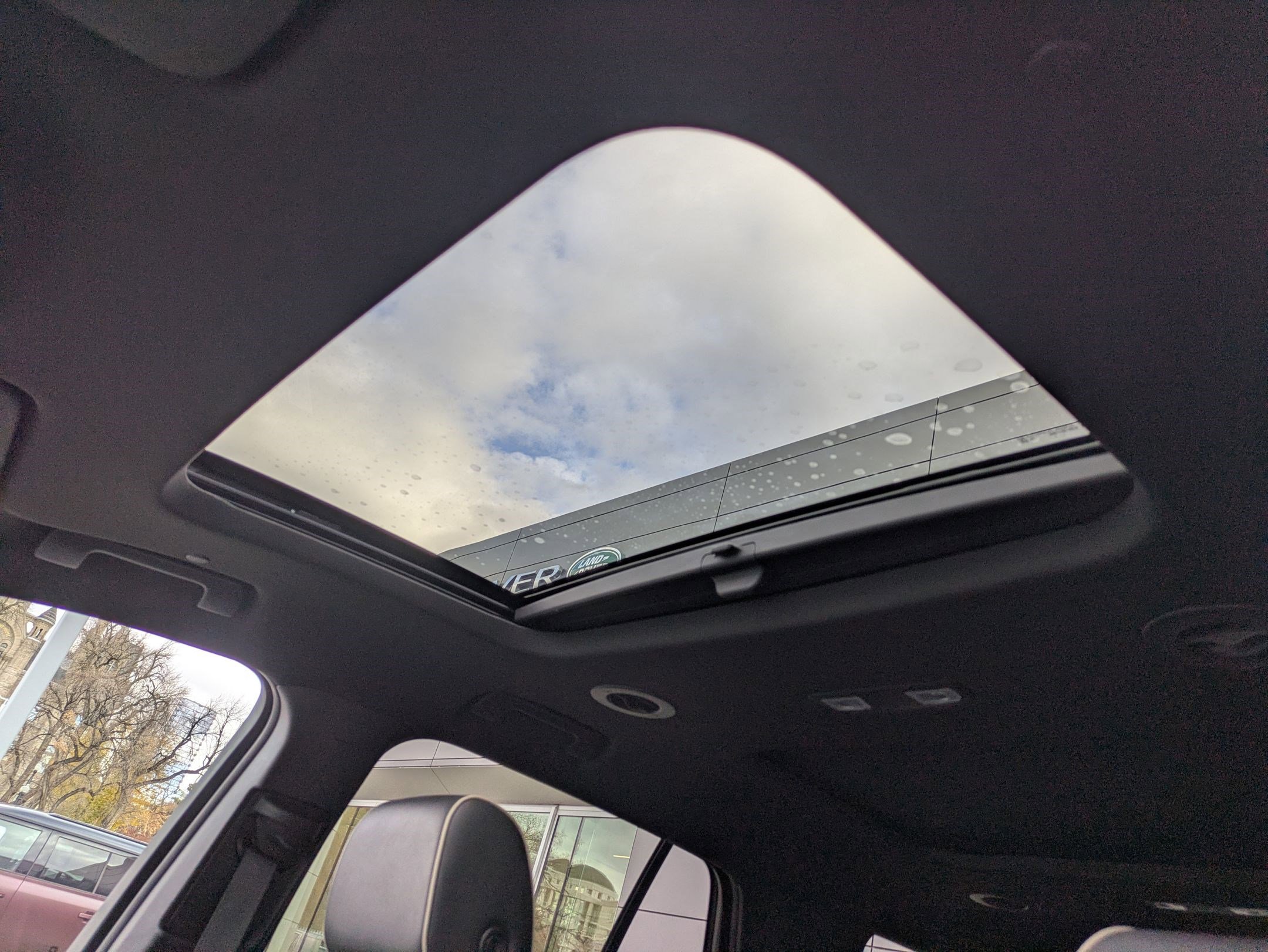 Used 2022 Chevrolet Traverse Premier w/ LPO, Floor Liner Package image 26