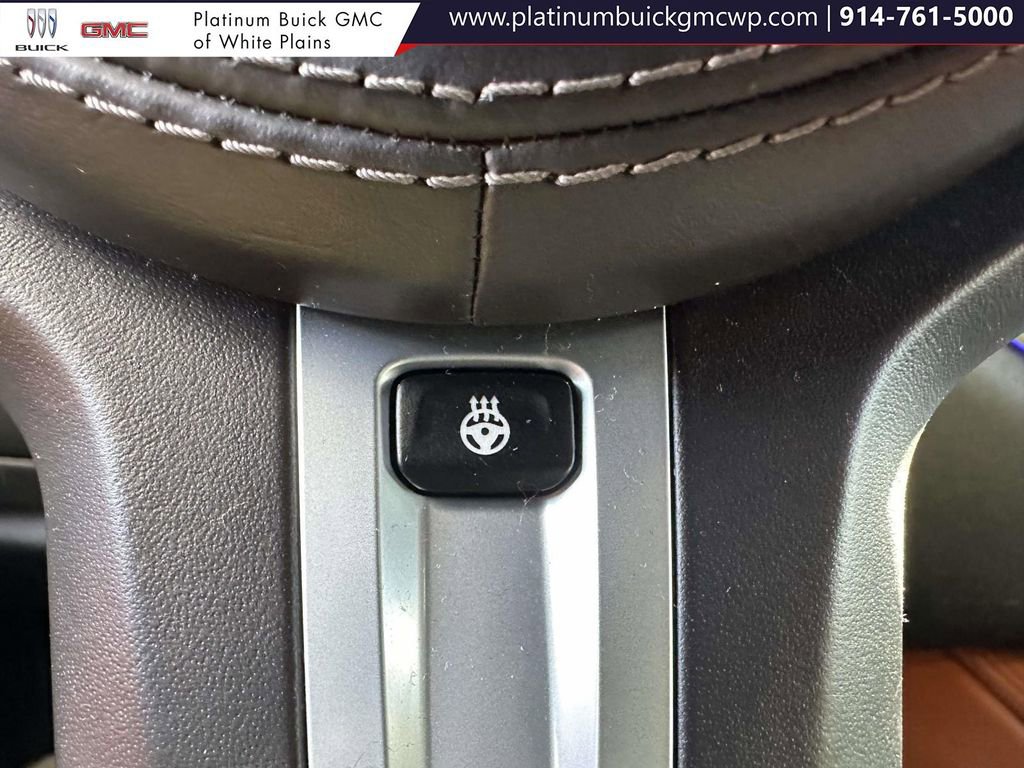 Used 2022 BMW X6 M50i w/ Executive Package image 34