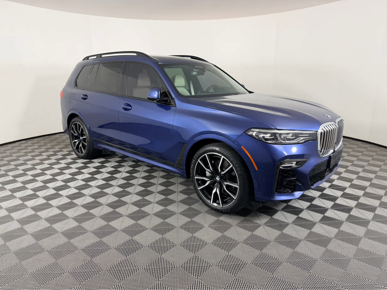 Used 2019 BMW X7 xDrive50i w/ M Sport Package