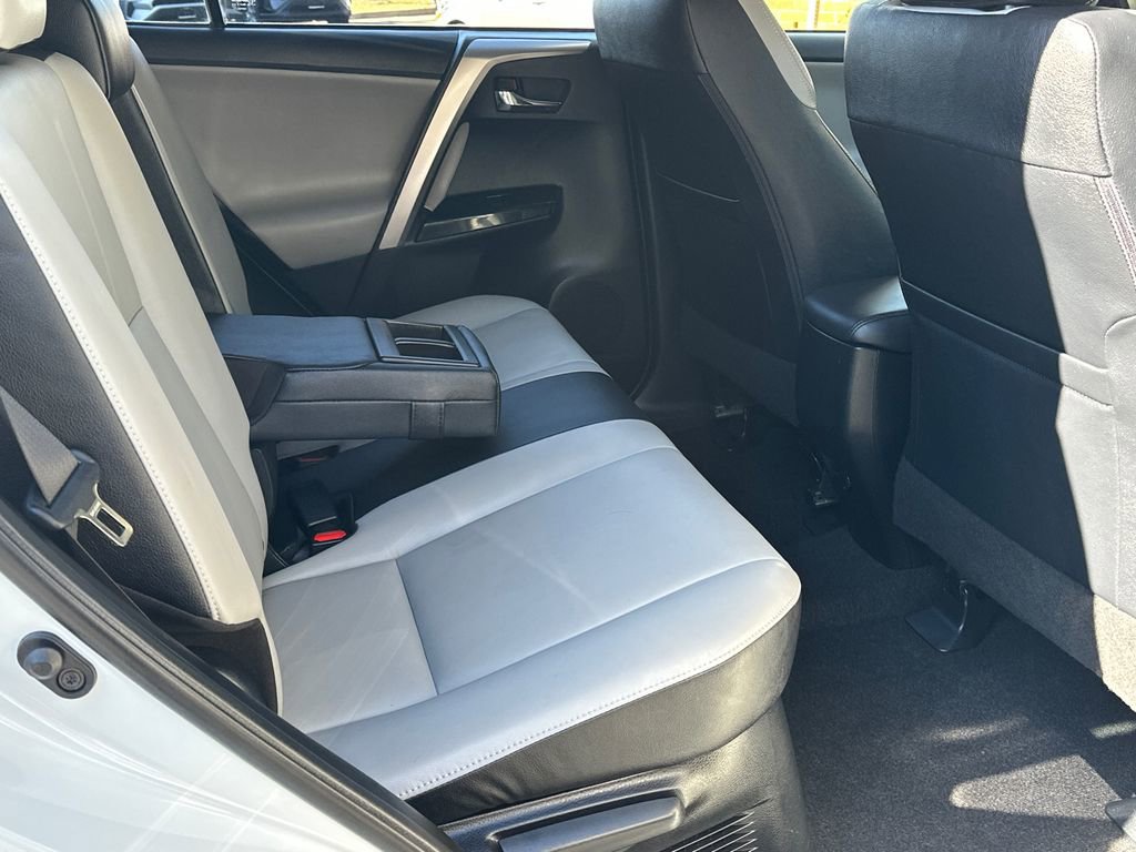 Used 2016 Toyota RAV4 Limited w/ Advanced Technology Package image 16