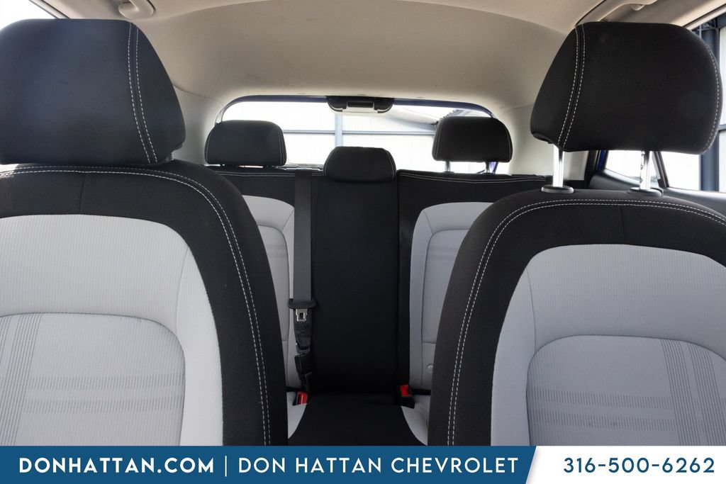 Used 2025 Hyundai Venue SEL FWD image 18
