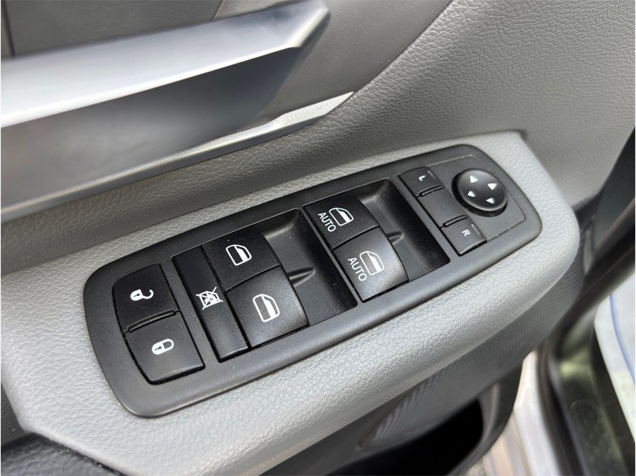 Used 2020 RAM 1500 Big Horn AWD/4WD image 17