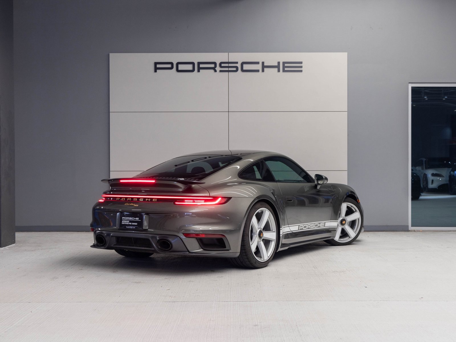 Used 2025 Porsche 911 Turbo S image 7