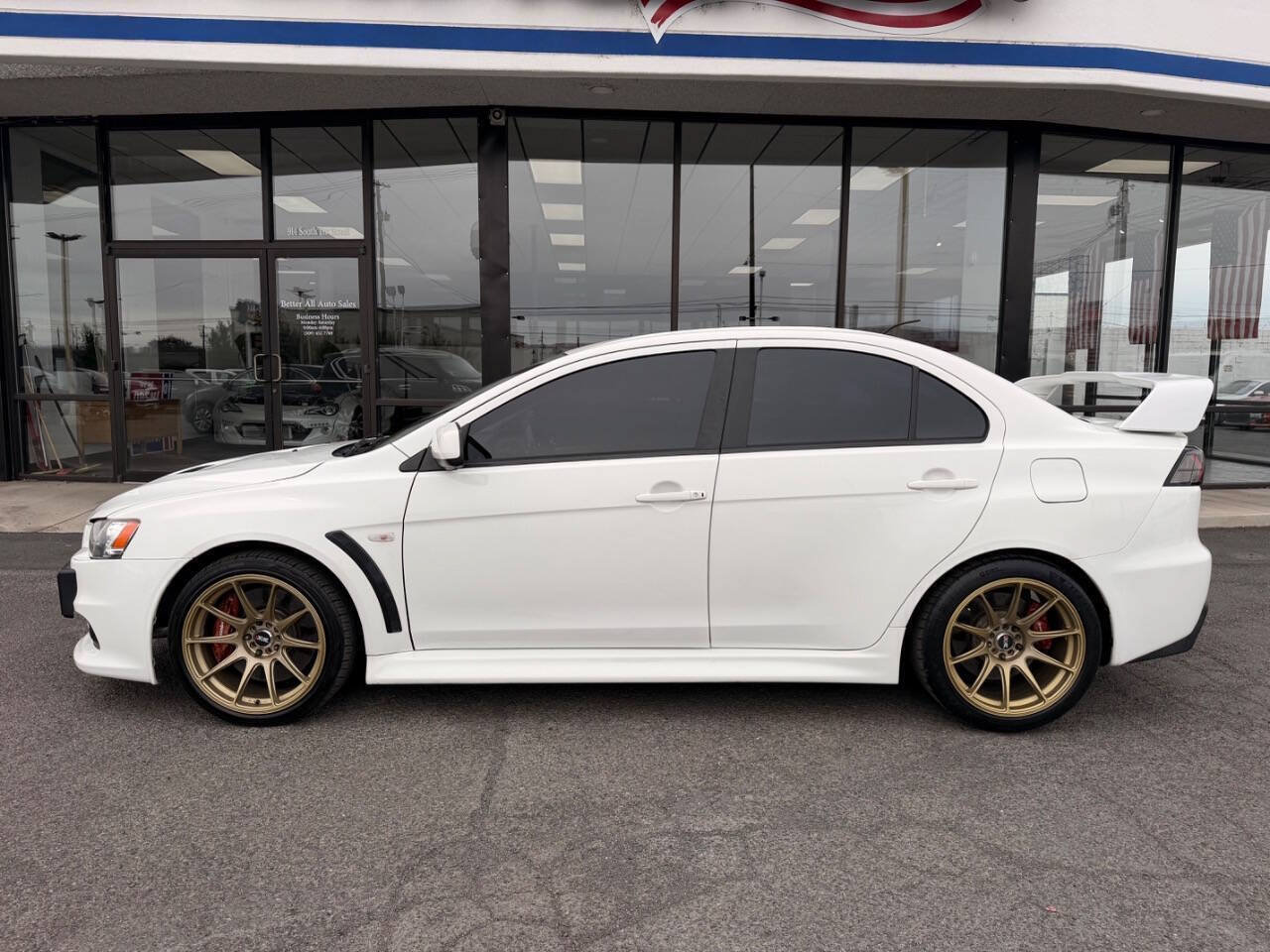 Used 2010 Mitsubishi Lancer Evolution GSR AWD/4WD image 4