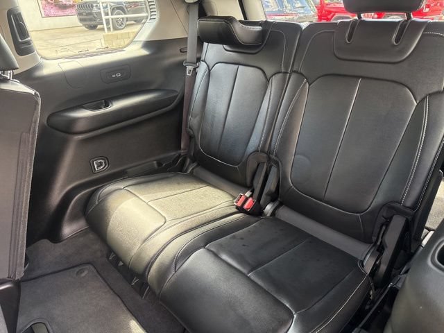 Certified 2022 Jeep Grand Cherokee L Limited AWD/4WD image 29