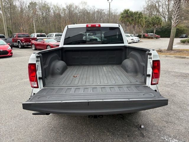 Used 2018 RAM 1500 SLT image 29