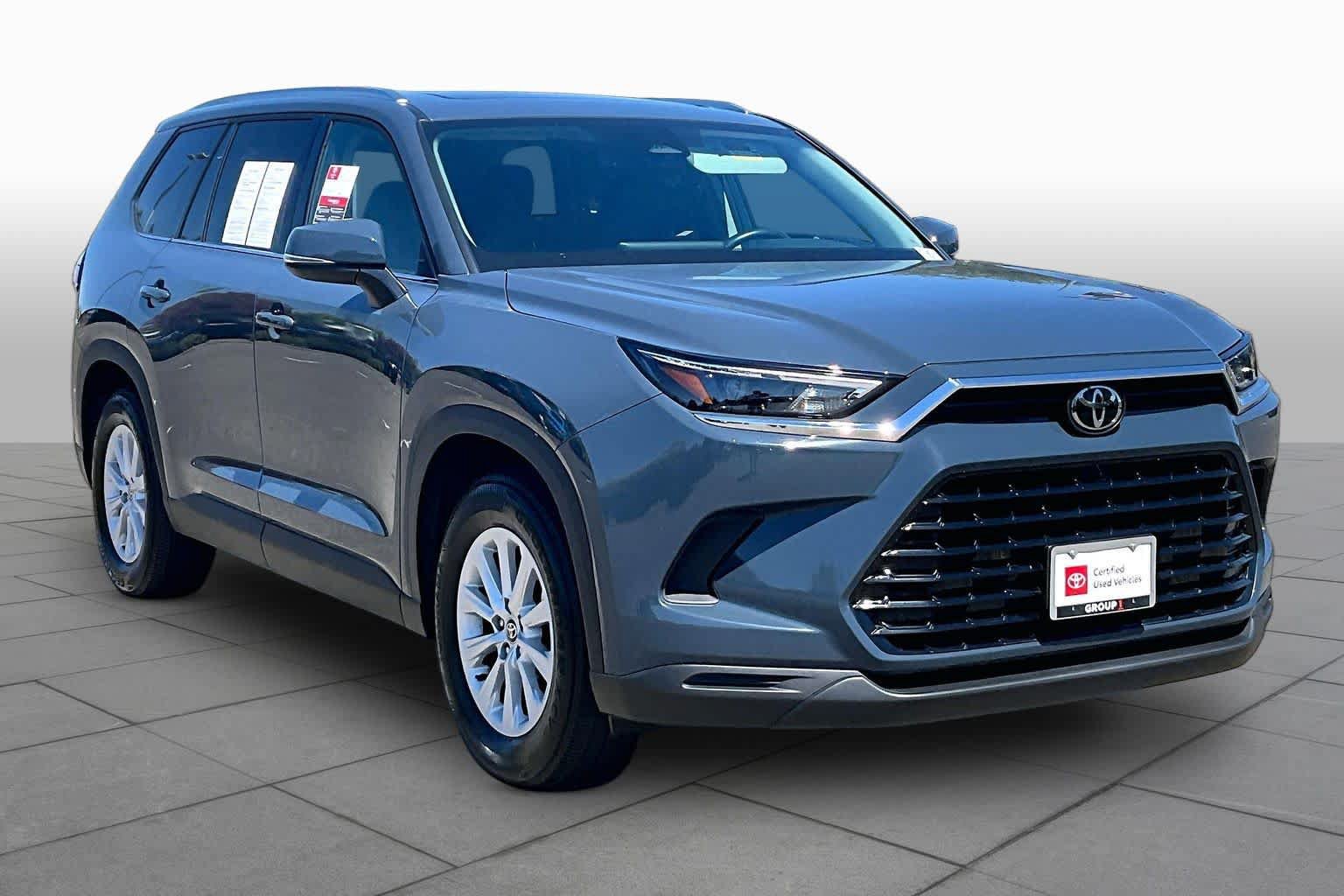 Certified 2024 Toyota Grand Highlander AWD image 2
