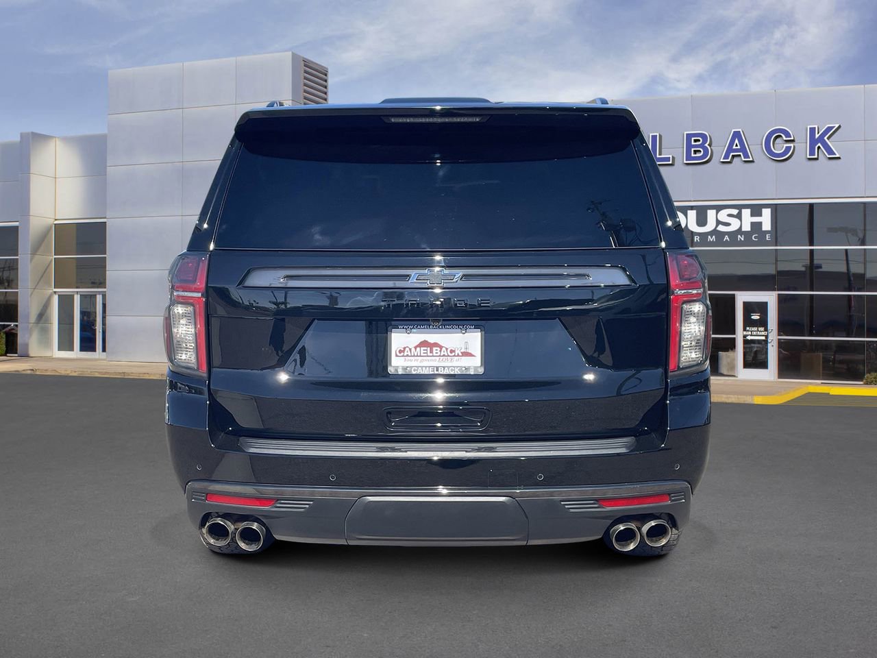 Used 2022 Chevrolet Tahoe Z71 w/ Z71 Off-Road Package image 5