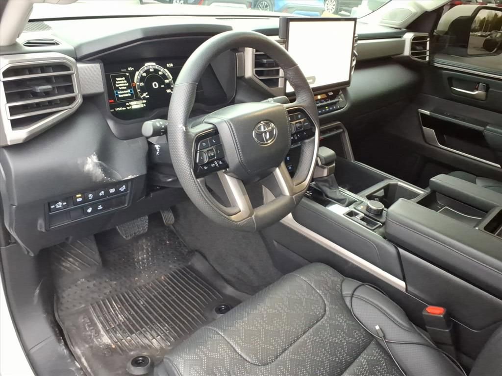 Used 2024 Toyota Tundra Limited image 6