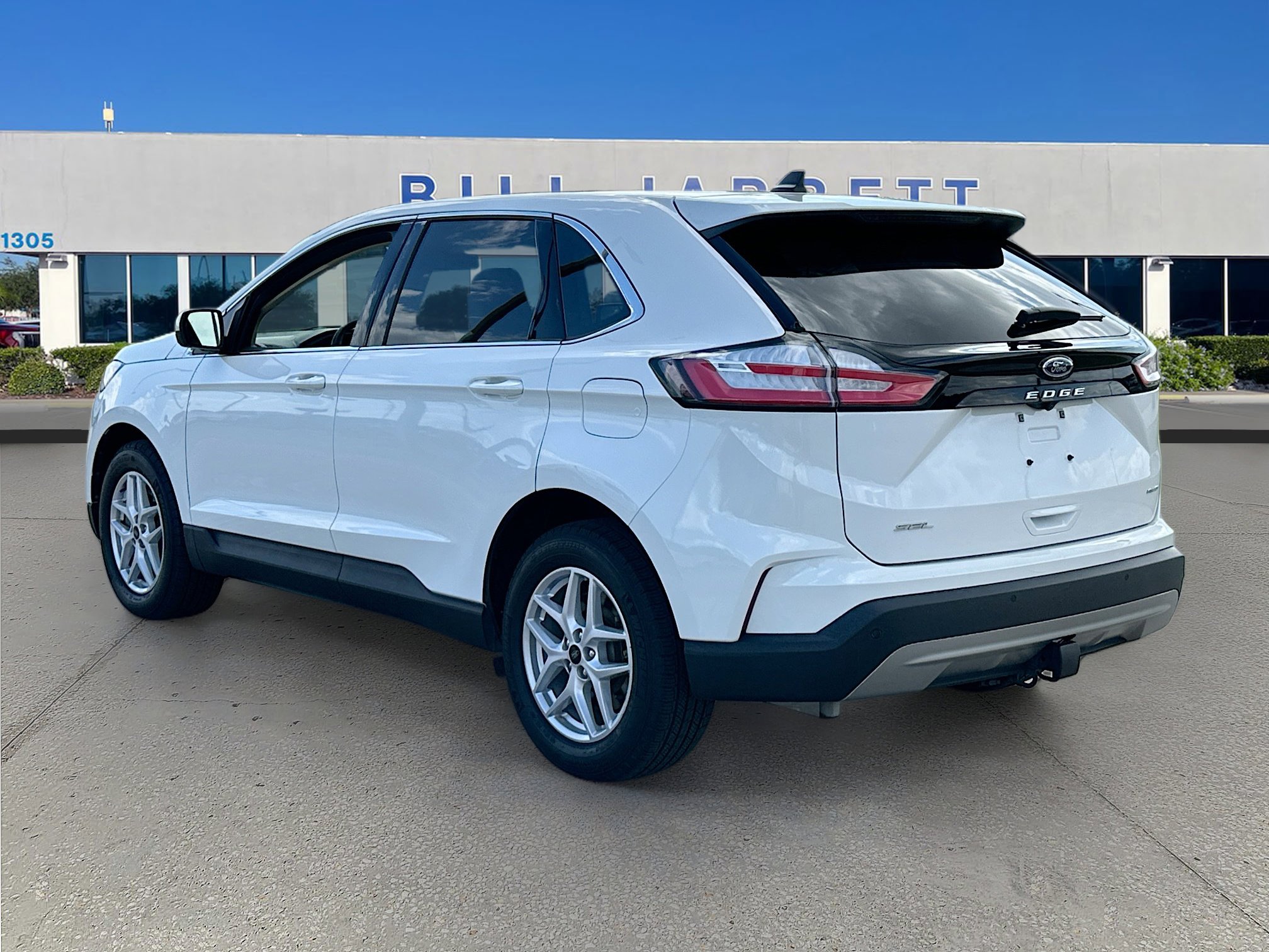 Certified 2024 Ford Edge SEL w/ Convenience Package image 5