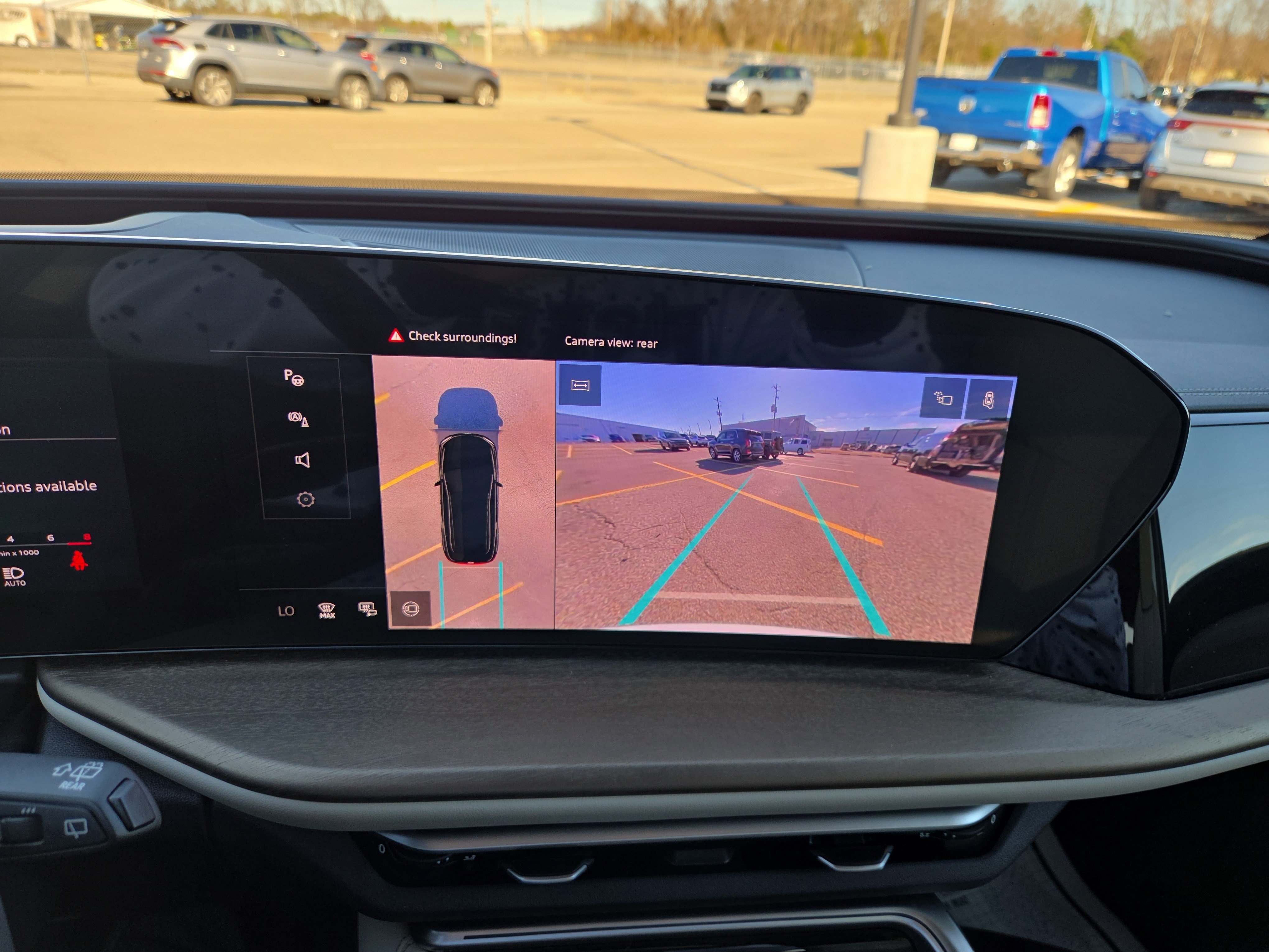 Used 2025 Audi Q5 Premium Plus w/ Premium Plus image 14