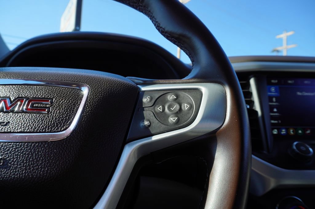 Used 2023 GMC Acadia SLT image 22
