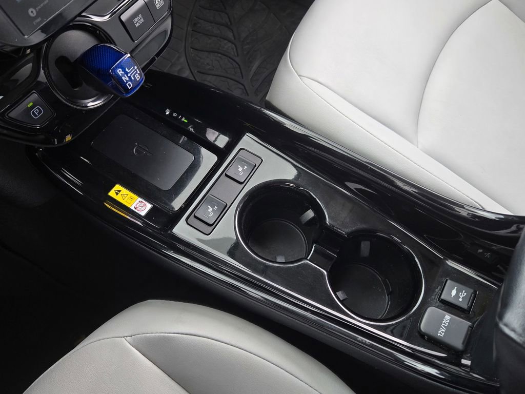 Used 2021 Toyota Prius Limited w/ Premium Convenience Package image 19