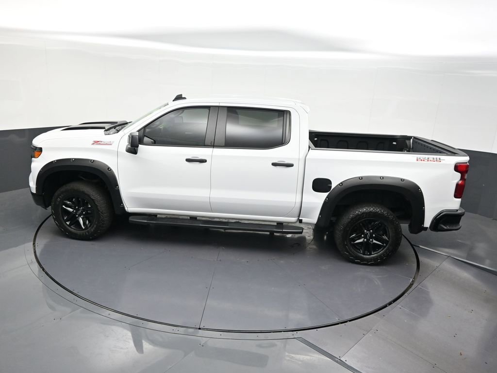 Used 2024 Chevrolet Silverado 1500 Custom Trail Boss AWD/4WD image 16