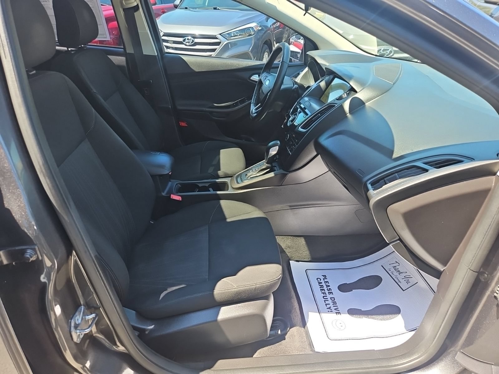 Used 2018 Ford Focus SEL w/ Cold Weather Package FWD image 21