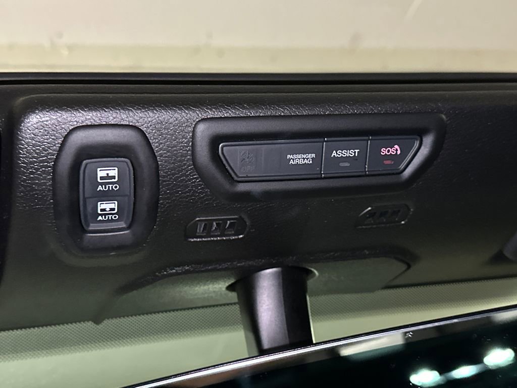 Used 2023 Jeep Wrangler Unlimited Sahara w/ Cold Weather Group image 27