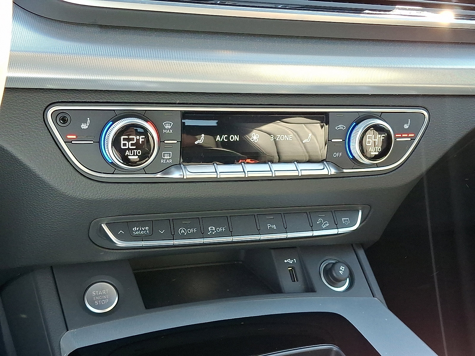 Used 2025 Audi Q5 2.0T Premium w/ Convenience Plus Package image 17