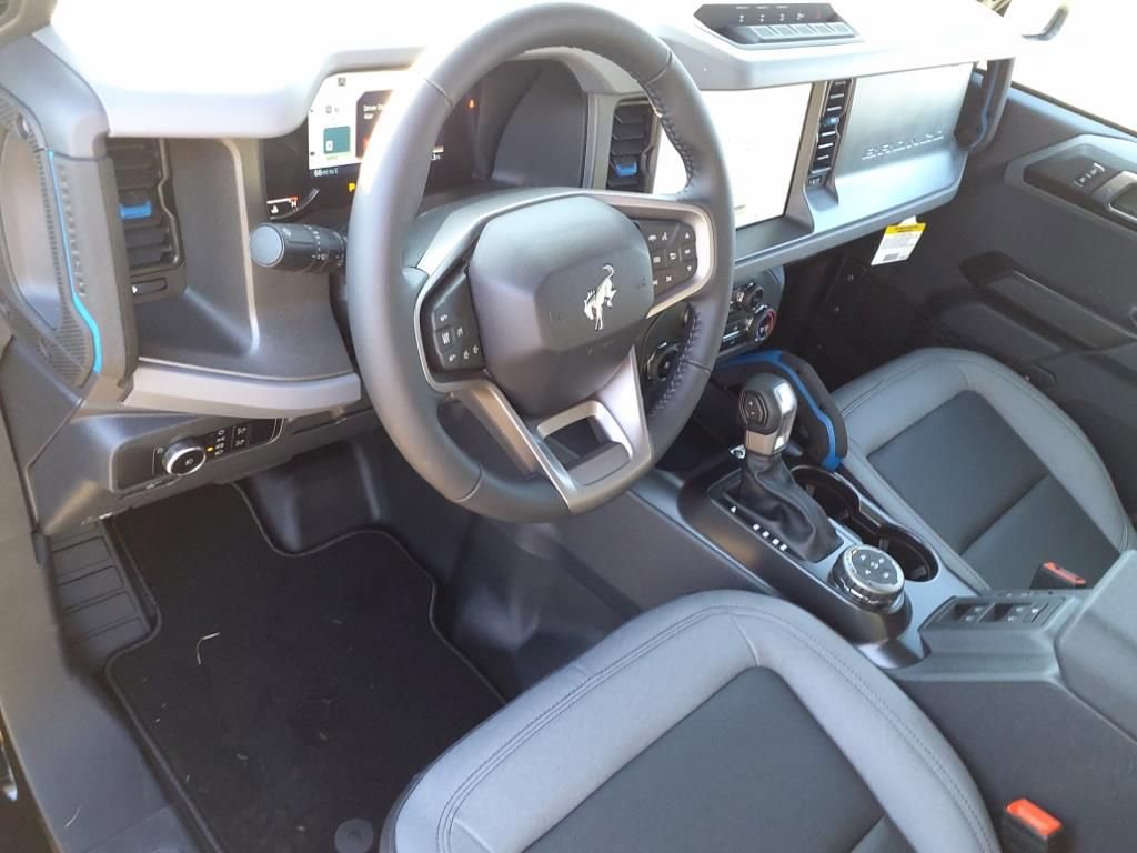 New 2024 Ford Bronco Black Diamond image 4