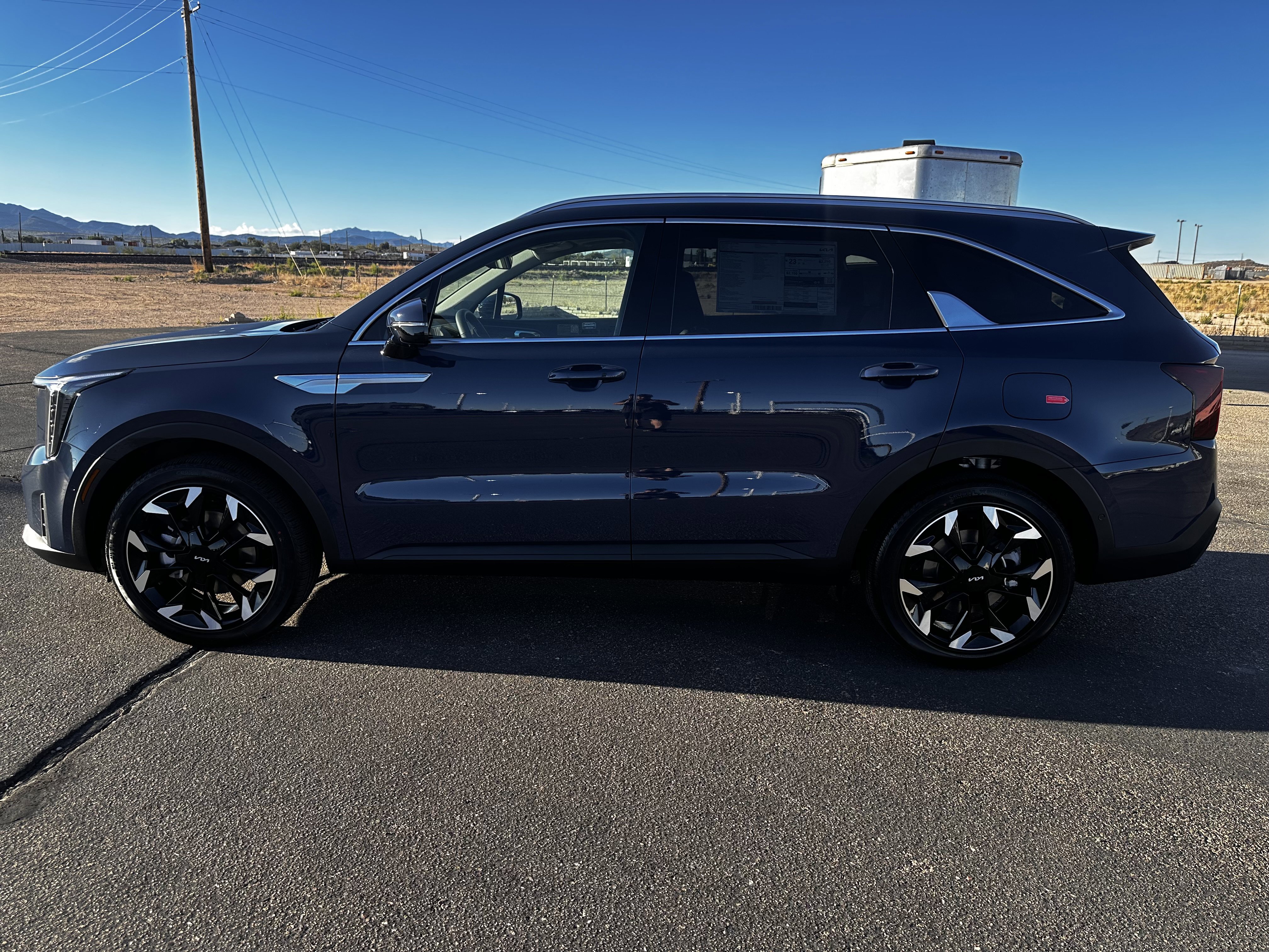 New 2026 Kia Sorento SX image 7