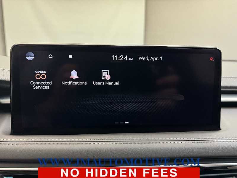 Used 2022 Genesis G70 2.0T w/ Prestige Package image 25
