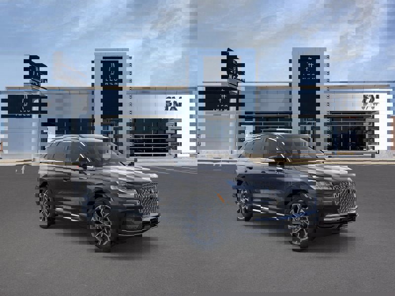 New 2026 Lincoln Corsair Premiere image 7