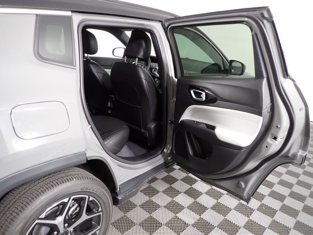 New 2026 Jeep Compass Limited AWD/4WD image 33