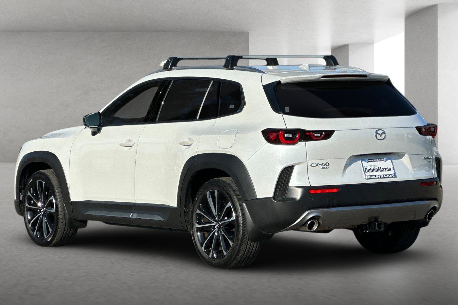 Certified 2025 MAZDA CX-50 2.5 Turbo w/ Accent Package image 6