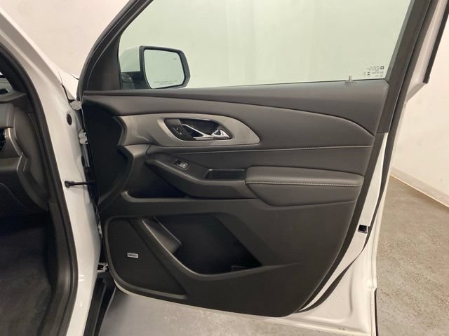 Certified 2023 Chevrolet Traverse LT w/ LT Premium Package AWD/4WD image 26