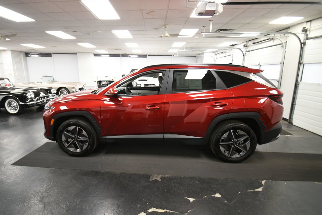 Used 2026 Hyundai Tucson SEL Plus AWD/4WD image 4